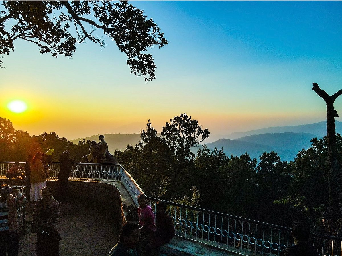 Netarhat sunrise point — panoramic view of Chotanagpur Plateau at dawn, Latehar district, Jharkhand
